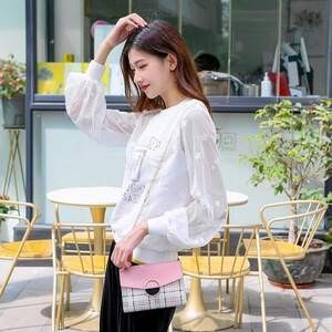 Stylish hand bag for women